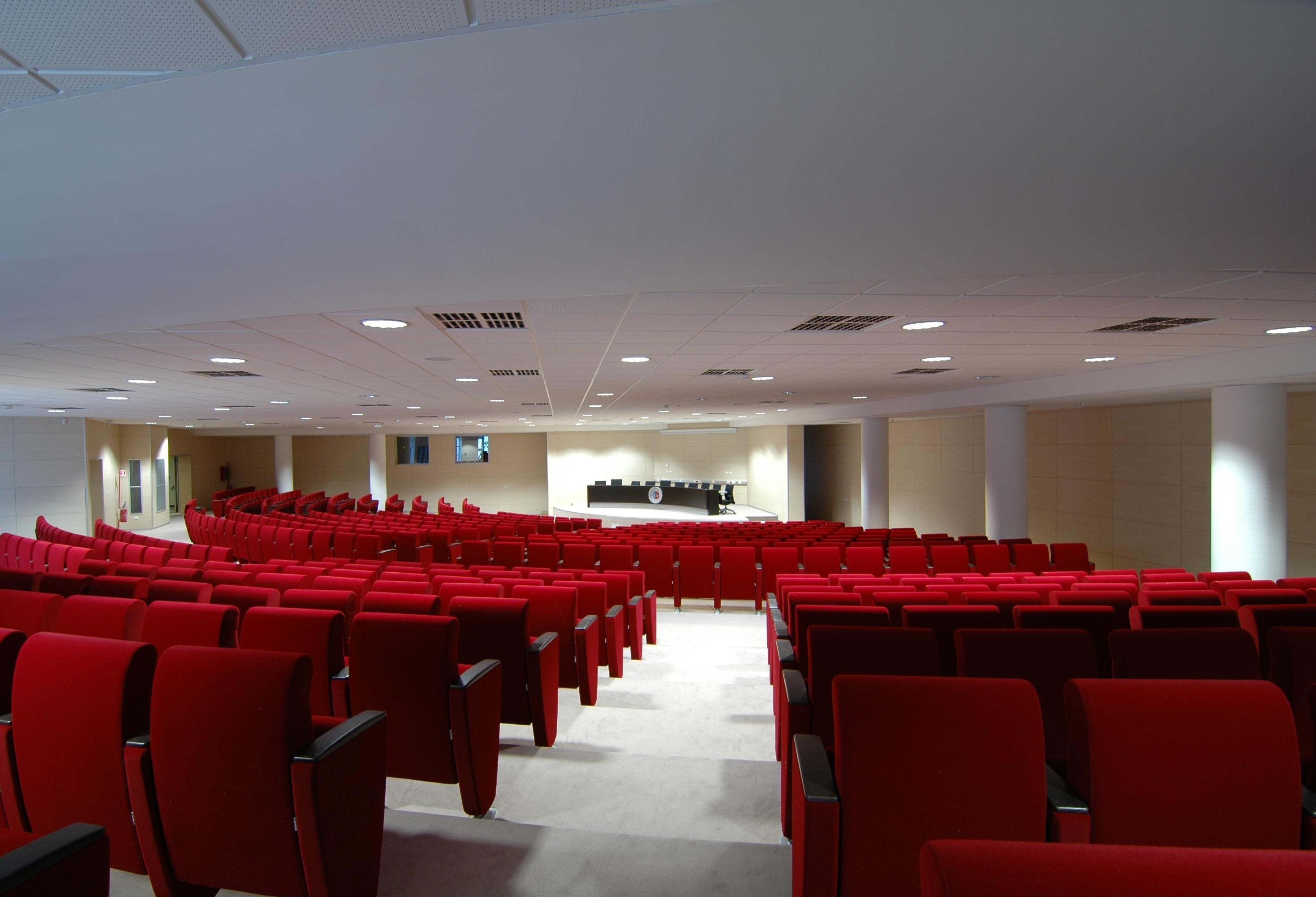 aula magna medicina